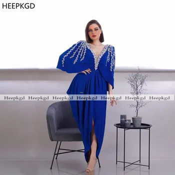 2021 Royal Blue Brudepige Kjole Med Sølv Krystaller V Hals Cape Arabisk Kvinder Formel Part Kjoler Plus Size Lang Prom Kjoler