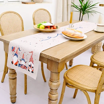 Independence Day Gnome bordløber Klud Unikke Mønster Print Til spisebord Restaurant Dekoration Dug 34x175 CM 1 PC