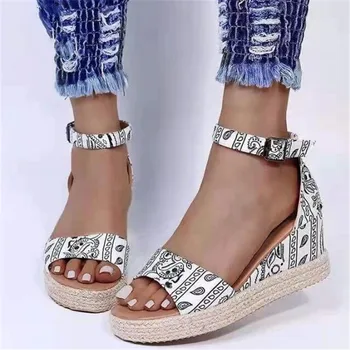 Skråning med store størrelse bunden kvinders sandaler 2021 sommeren nye mode afslappet dame sko platform sandaler, kvinder hjemmesko-dias