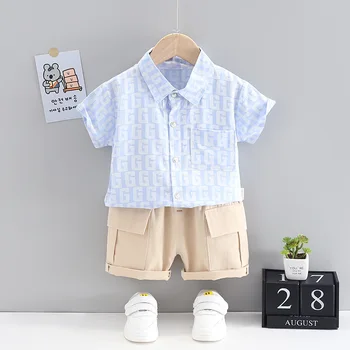 Nye Sommer Baby Boy Tøj Sæt Buksetrold Piger Brev Fuldt Print Shirt+Værktøjsholder-Shorts 2-delt Outfits Nyfødte Casual Tøj