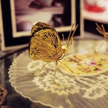 Moderne Kreative Dekorative Metal Kunsthåndværk Kobber Guld Ant Butterfly Ornament Håndlavet Kunst til Hjemmet Udsmykning Tilbehør