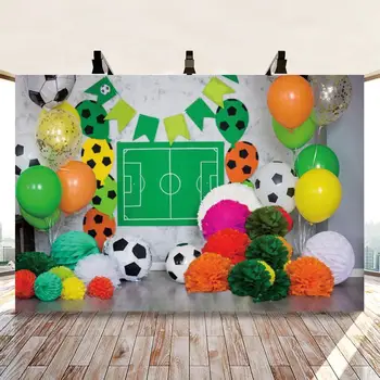 Dreng Fødselsdag Cake Smash Fotografering Baggrund Fodbold Toy Balloner Fodboldbane Maleri På Væggen I Baggrunden Til Foto-Studio