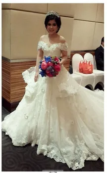 Glamourøse Off Skulderen Blomst Applicerede Pjusket Chapel Train brudekjole 2018 vestido de noiva kjoler til brudens mor